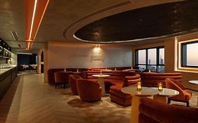 Dubai Marriott Harbour Hotel And Suites